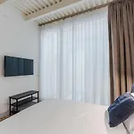 Policastro Homes 102 By Letstay アパート カターニア