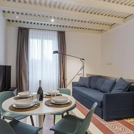 Policastro Homes 102 By Letstay アパート *